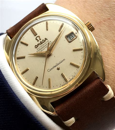 omega constellation case style.